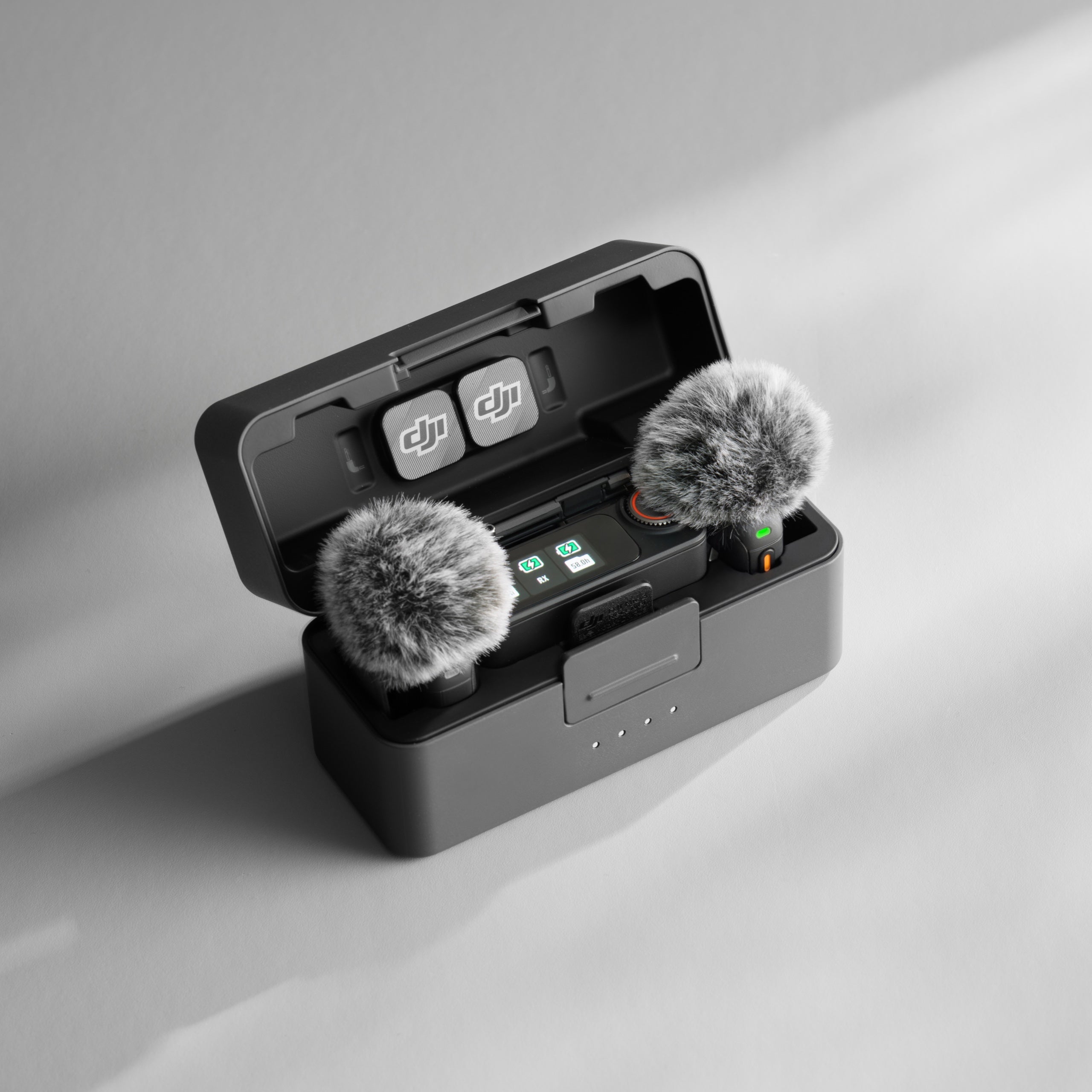 DJI Mic 3 (2 TX + 1 RX + Charging Case)